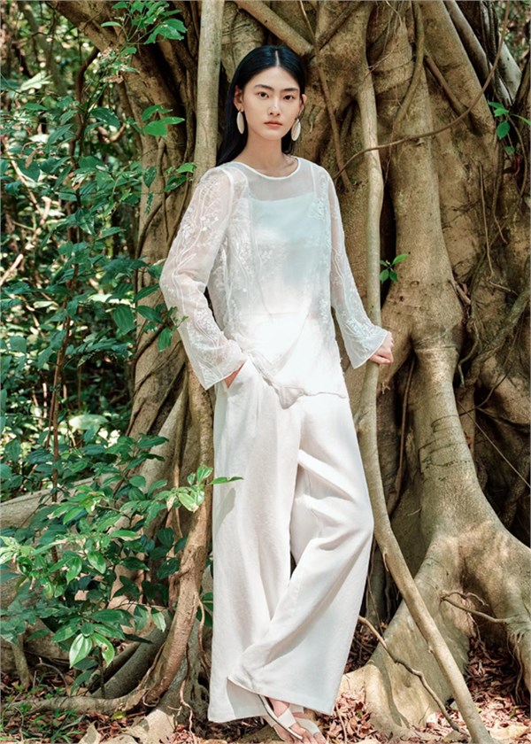 ENRUINI恩瑞妮 | 借一抹绿意,安放夏日所有松弛