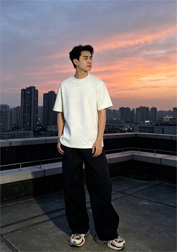 DD 男装|夏季型男穿搭,用三套造型解锁不费力的清爽帅气