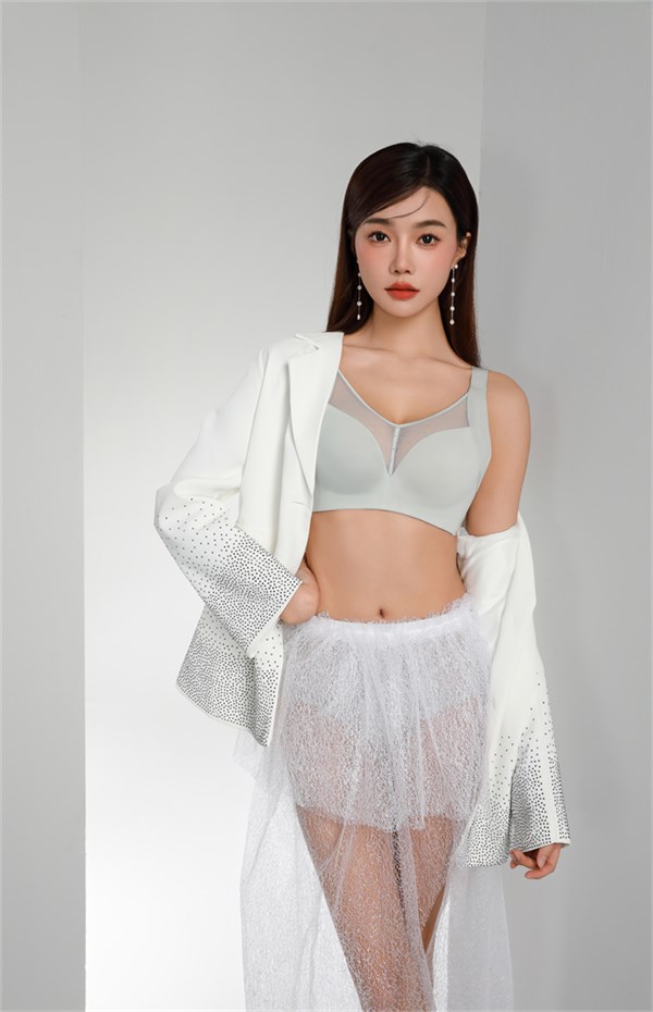 尚黛尔蕾丝内衣，性感和舒服可以同时拥有