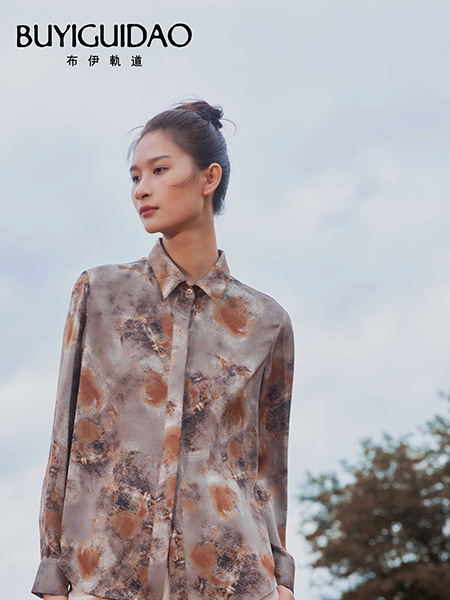 布伊轨道女装品牌2024秋冬