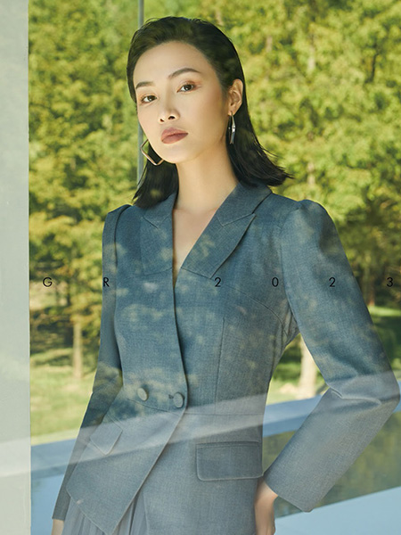 罗曼可女装品牌2025春夏