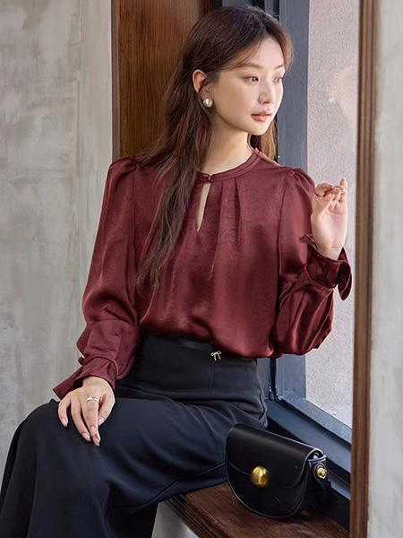 罗曼可女装品牌2025春夏