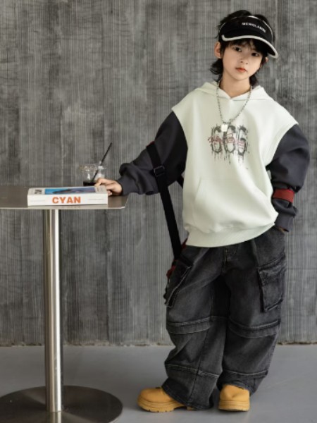 依世童缘童装品牌2025春季新品