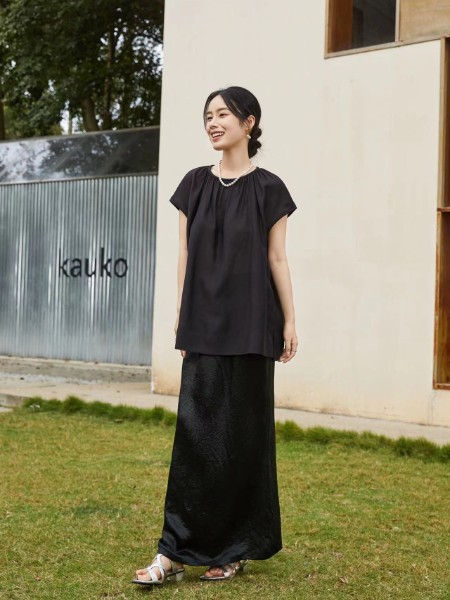艾凸苏希女装品牌2025春夏新品