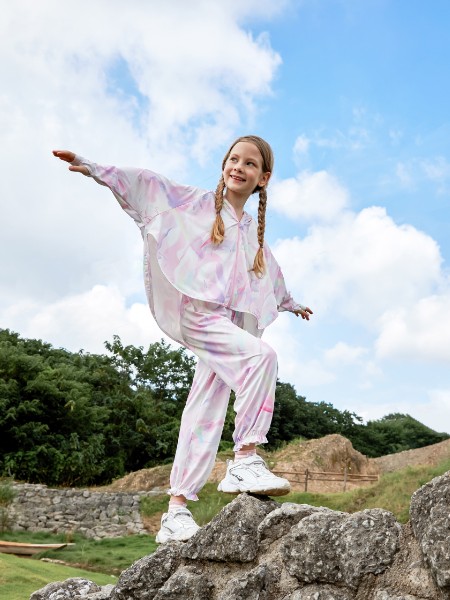 久岁伴童装品牌2025春夏新品