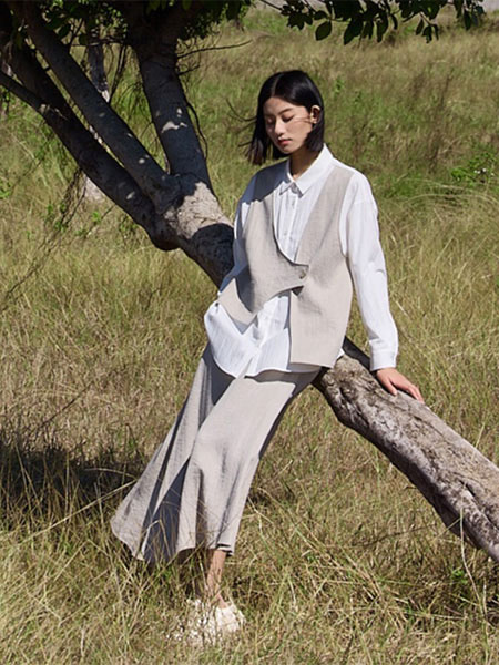 述忘女装品牌2025春夏