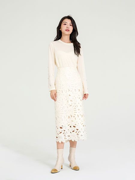 依维妮女装品牌2025春夏