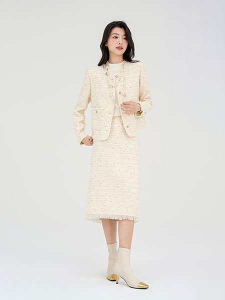 依维妮女装品牌2025春夏