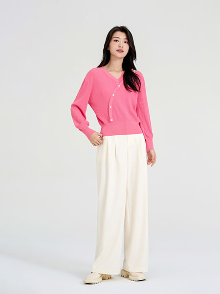 依维妮女装品牌2025春夏