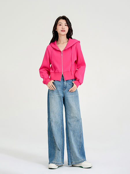 依维妮女装品牌2025春夏