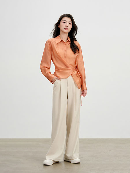 依维妮女装品牌2025春夏