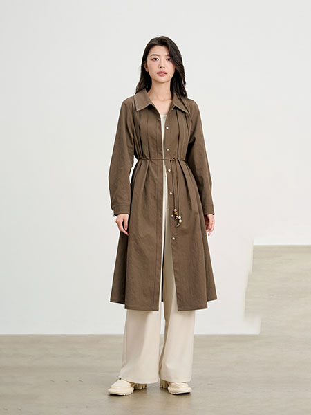 依维妮女装品牌2025春夏