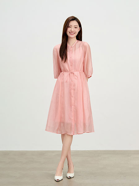 依维妮女装品牌2025春夏