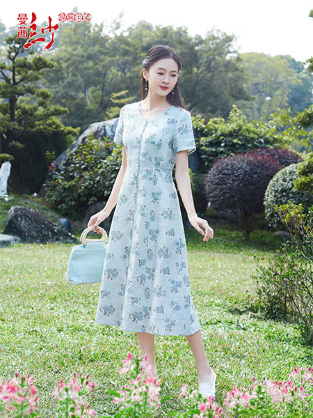 曼茜纱女装品牌2025春夏新品