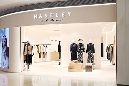 珂尼蒂思女装品牌店铺展示