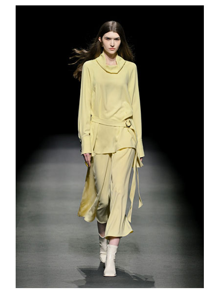 珂尼蒂思女装品牌2025春季