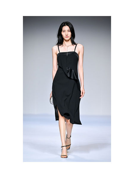 珂尼蒂思女装品牌2025春季