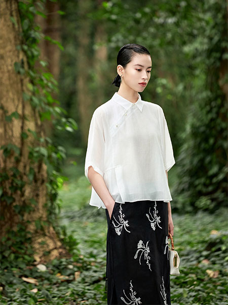 皑如女装品牌2025夏季