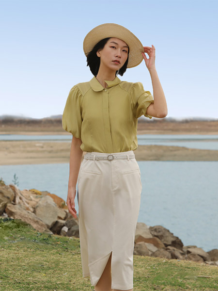 荣子女装品牌2025夏季