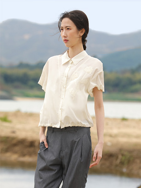 荣子女装品牌2025夏季