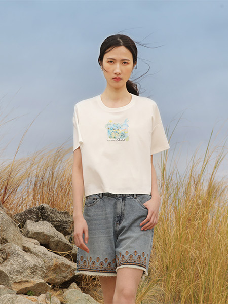 荣子女装品牌2025夏季