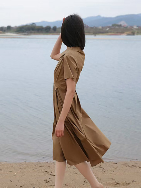 荣子女装品牌2025夏季