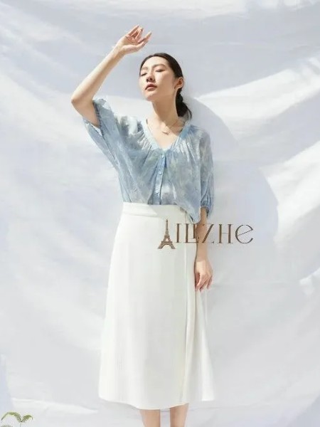 艾丽哲(Ailizhe)女装品牌最新产品展示