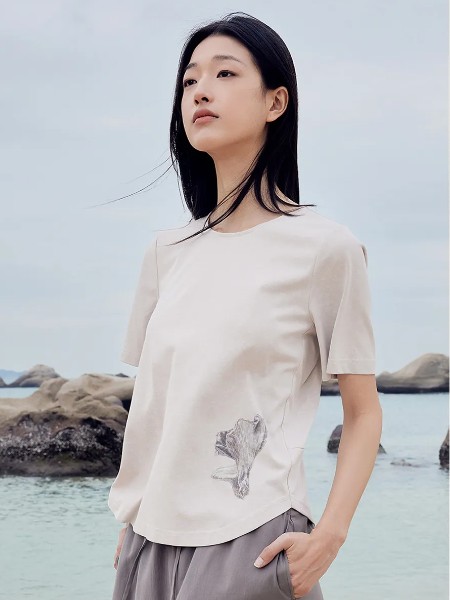 注释女装品牌2025夏季新品