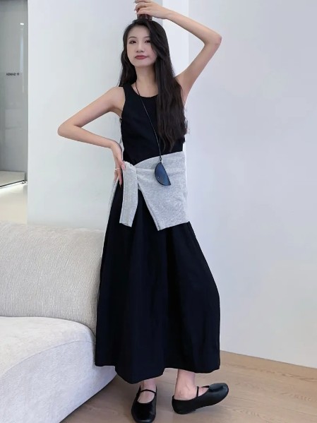 梵叙品牌女装集合(FANXU)时尚显瘦俏皮2025春夏新款