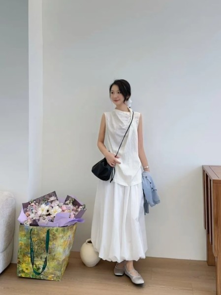 梵叙品牌女装集合(FANXU)时尚显瘦俏皮2025春夏新款