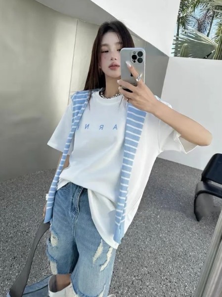 梵叙品牌女装集合(FANXU)时尚显瘦俏皮2025春夏新款