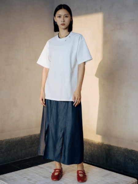 奕色(LESERBIE)女装时尚休闲舒适连衣裙2025夏季新款
