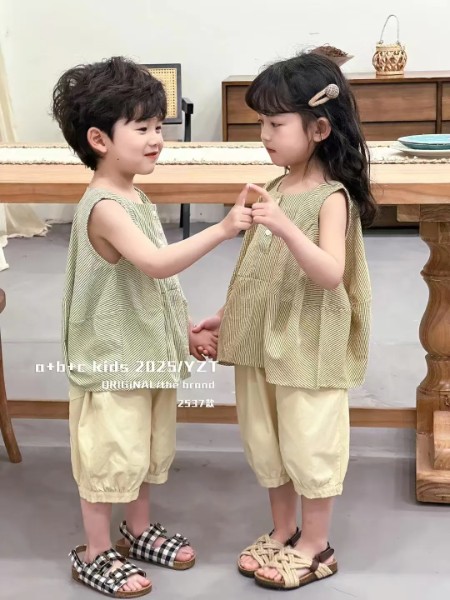 麦乐鸭童装品牌时尚休闲可爱男童女童2025夏季新款