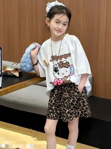 麦乐鸭童装品牌时尚休闲可爱男童女童2025夏季新款