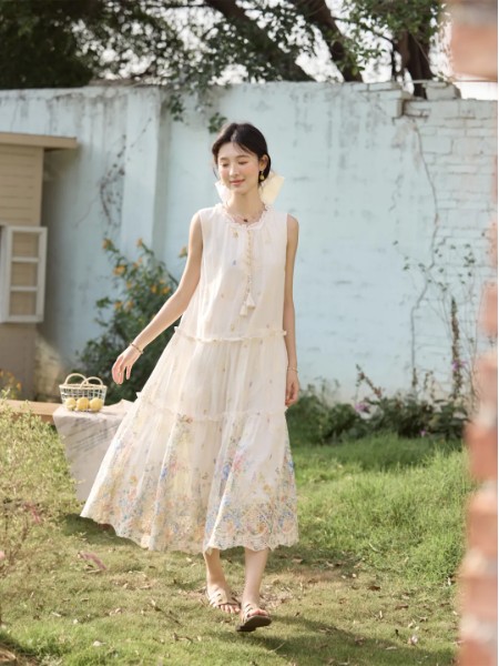 谜秀(MISHOW)女装时尚温柔宽松显瘦甜美连衣裙2025夏季新款