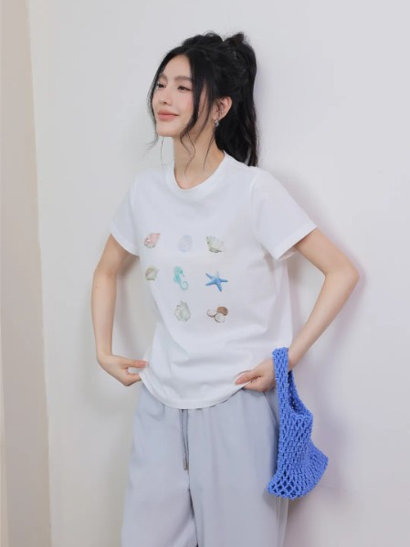 那汀女装时尚休闲宽松舒适潮流短袖2025夏季新款
