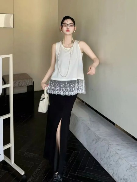 樱之花(insvar)女装高级时尚淑女气质显瘦短袖2025夏季新款