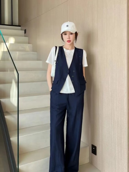 樱之花(insvar)女装OL气质时尚显瘦短袖2025夏季新款
