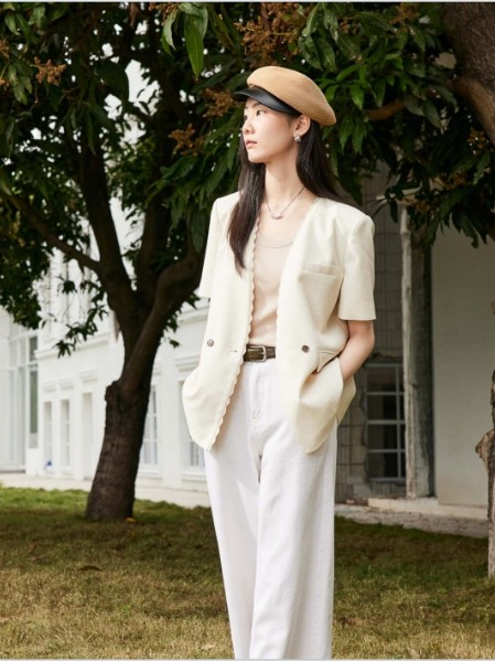 艾凸苏希(Aitoo.Suxi)女装高级气质优雅知性女装秋款2025新品