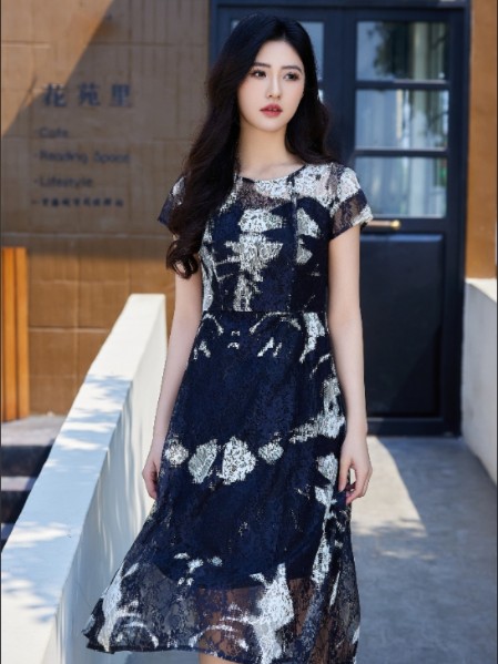利来(LEROI)女装成熟气质职业女装2025夏季新款