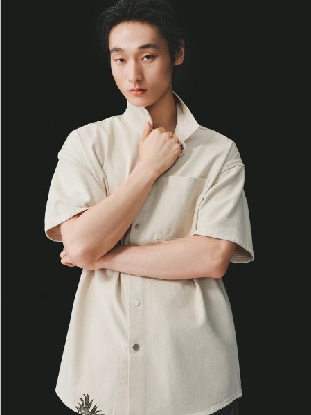 UR（URBAN REVIVO）男装品牌最新产品展示