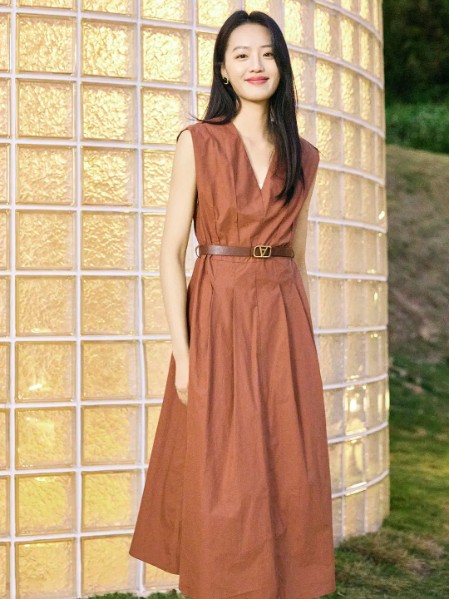丝雨桐(SIYUTN)女装气质温柔碎花连衣裙2025夏季新款