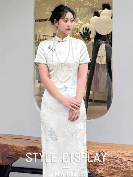 所季(SUOJI)女装温柔气质优雅连衣裙2025夏季新款