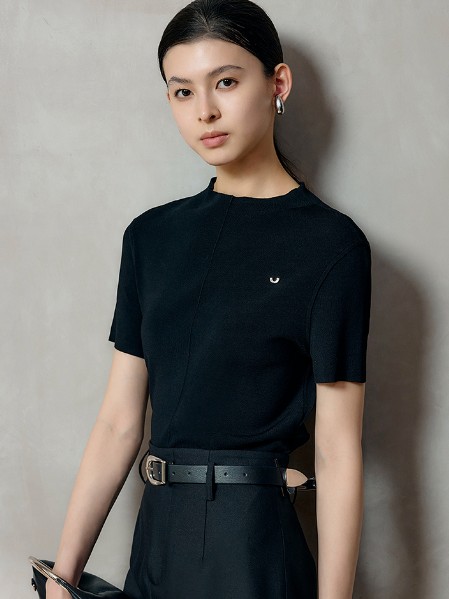 郁香菲(yuxiangfei)优雅气质高级女装2025秋季新款