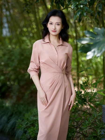 15小时女装时尚潮流气质女装2025秋季新款