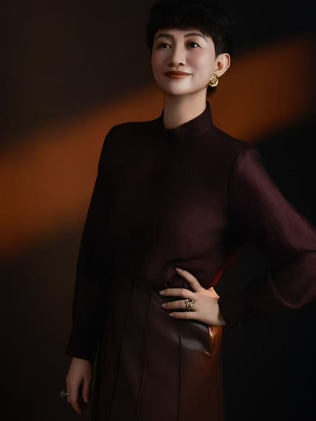 卡蔓(carmen)女装品牌最新产品展示