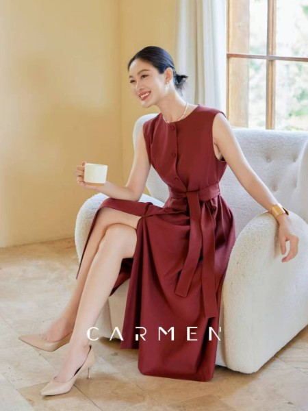 卡蔓(CARMEN)女装品牌最新产品展示
