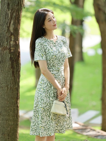 杰西(杰西JESSIE)女装优雅柔美气质短袖2025夏季新款