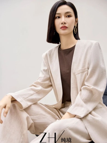 朝花夕拾女装优雅简约气质2025秋季新款