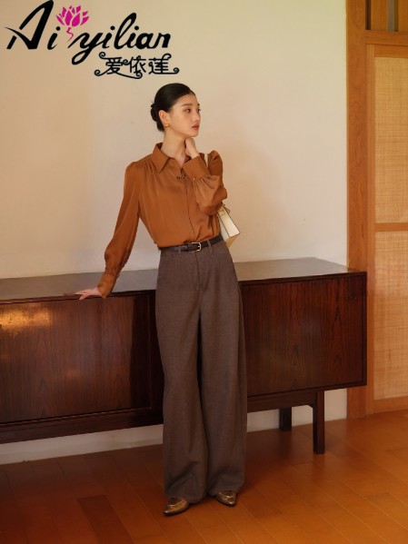 爱依莲女装职业通勤气质2025秋季新款